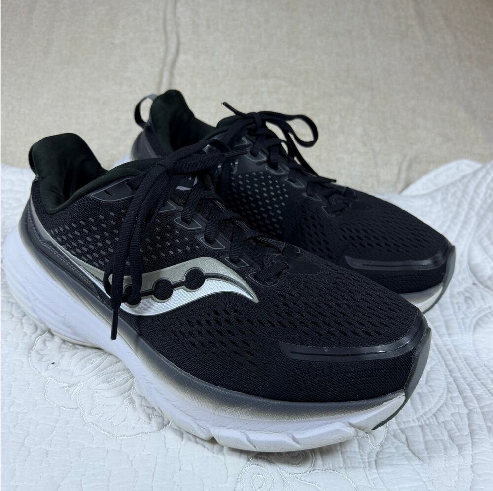 Saucony Men's Black White 10.5 Guide 17 Lace Up Running Shoes Stability Comfort